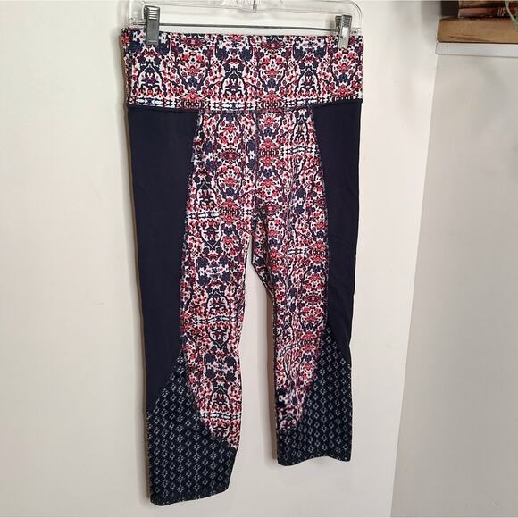 Athleta Chatarunga Floral Print Cropped Leggings in Orange/Navy Blue Size Medium - Picture 2 of 10